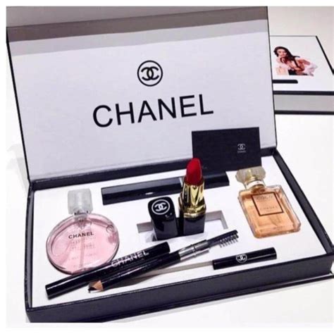 chanel limited edition makeup|Chanel limited edition gift set.